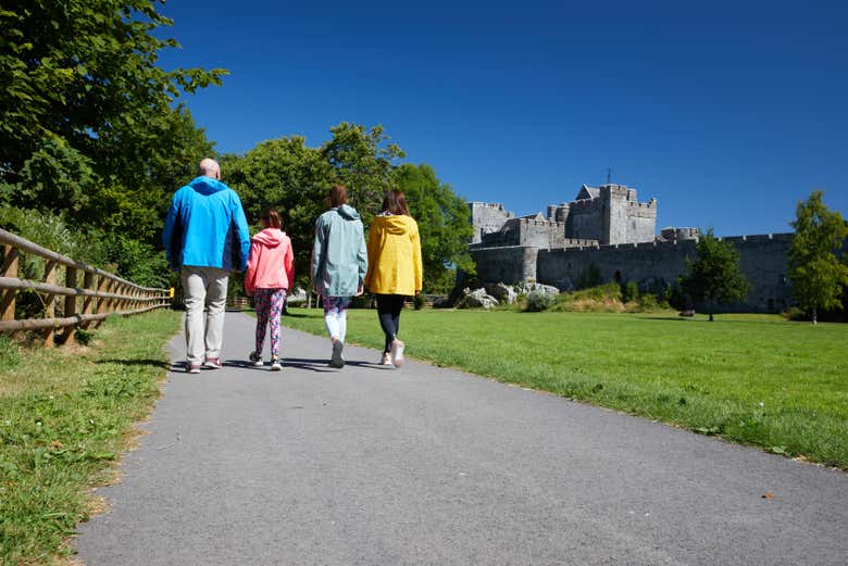 Verso il Castello di Cahir