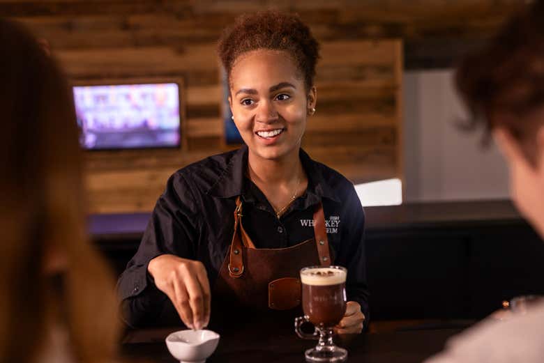 Imparando a fare un irish coffee
